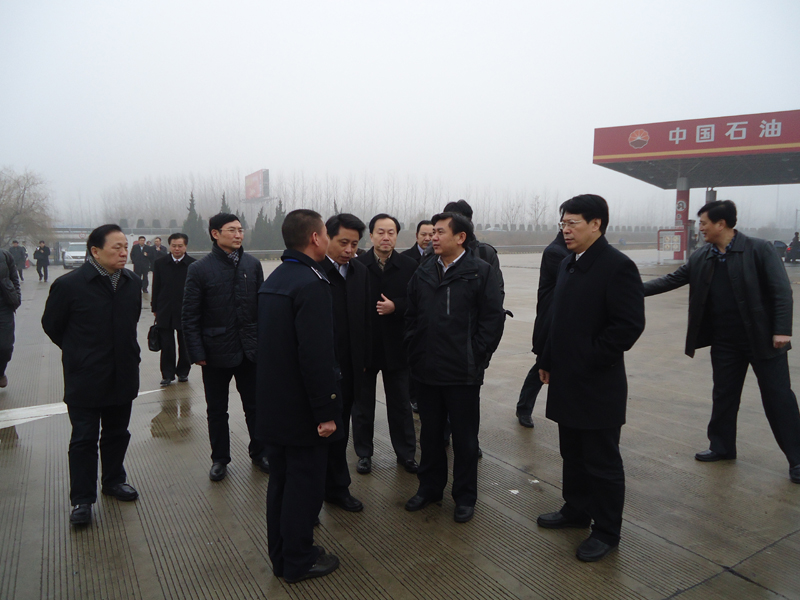 交通运输部冯正霖副部长检查江苏接驳运输试点工作